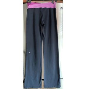 LULULEMON Flare Yoga Pants Pink Magenta Black Small - SIZE 6